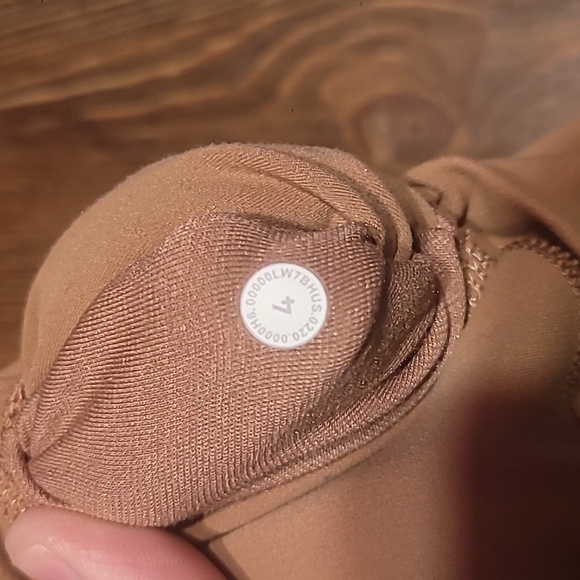 Lululemon Align High Rise Shorts Brown Size 4 10 Inch Inseam - Picture 5 of 5